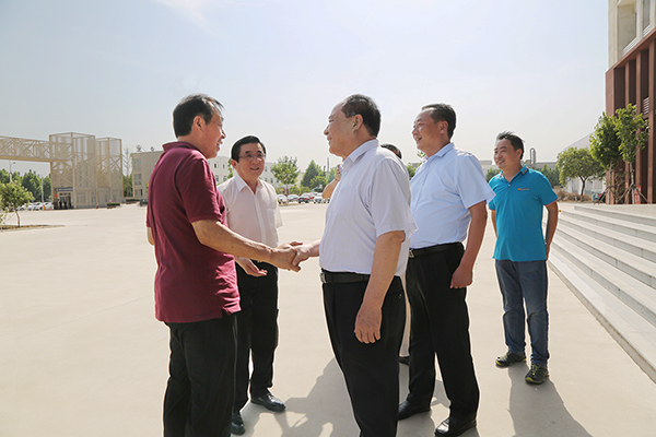 热烈欢迎济宁市儒家文化与企业发展协会领导莅临中煤集团参观考察